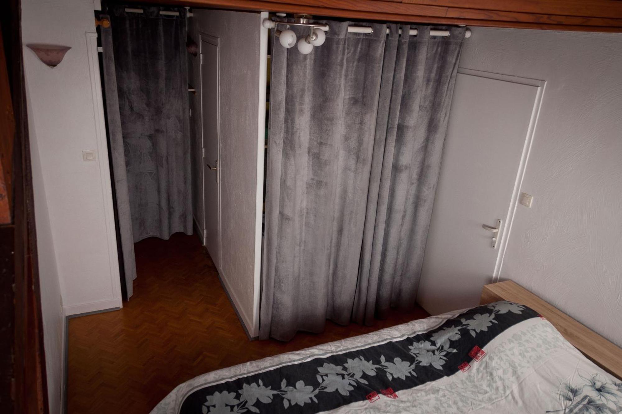 Le T2 Douillet D'Uriage - Residence Le Louvre - Cure Thermale Uriage- Proche Chamrousse - Jusqu'A 3 Personnes - Region Agreable En Toute Saison Vaulnaveys-le-Haut المظهر الخارجي الصورة