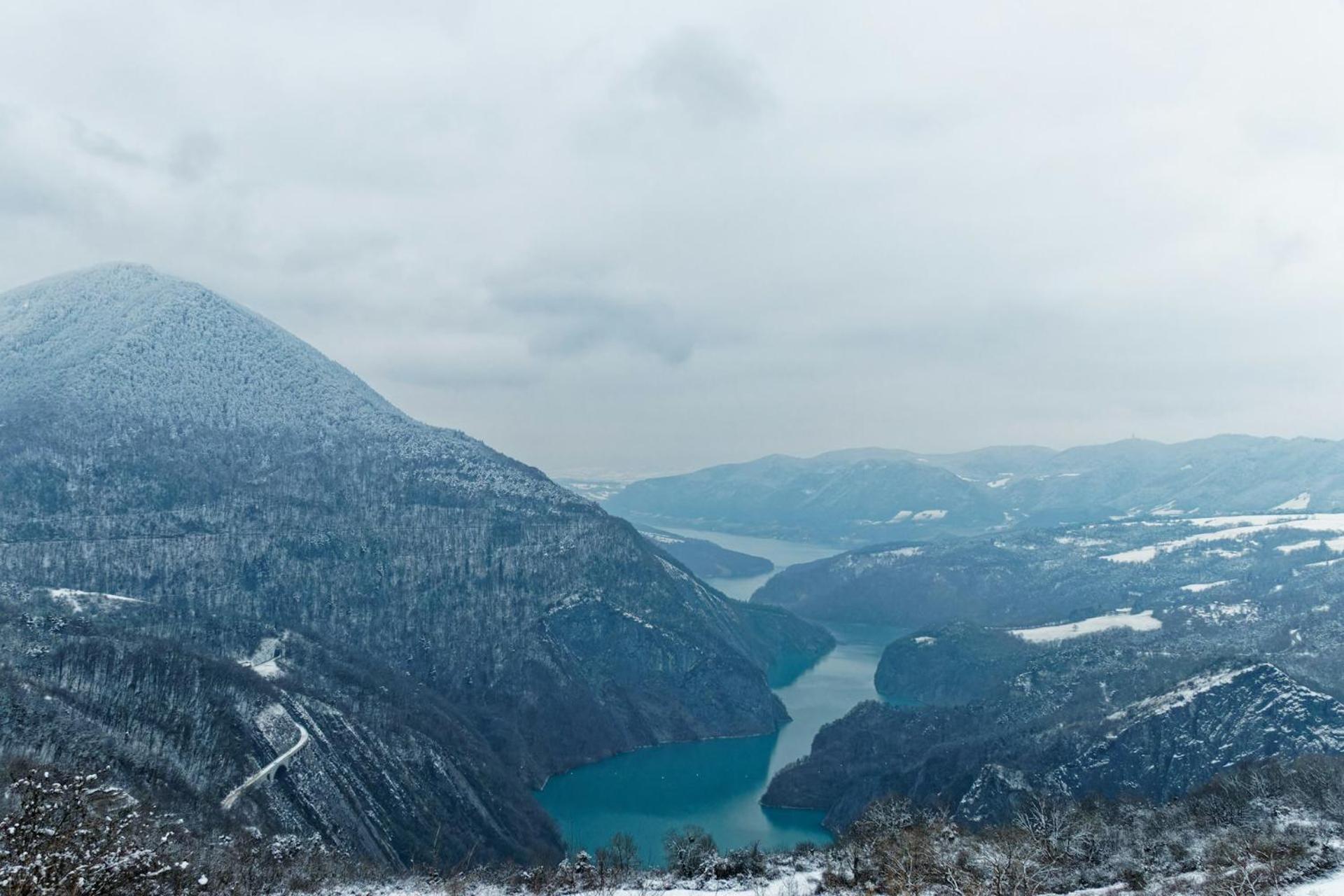Le T2 Douillet D'Uriage - Residence Le Louvre - Cure Thermale Uriage- Proche Chamrousse - Jusqu'A 3 Personnes - Region Agreable En Toute Saison Vaulnaveys-le-Haut المظهر الخارجي الصورة